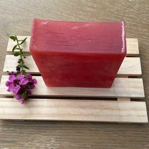 Hand Crafted Other - VANILLA&COCONUT Glycerin Bar Soap/ Mountain Mom Soap Co/ 4.5 oz / pink